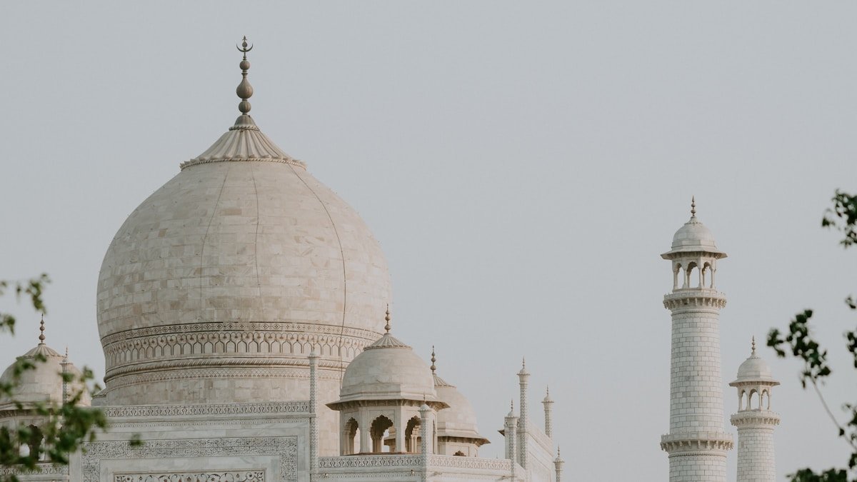 Taj Mahal & Agra Tours